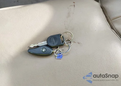 2005 Ford F-150 Fx4/Lariat/Xl/Xlt from USA, damaged, VIN 1FTPX14545FB70310